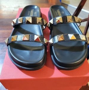Valentino Garavani Rockstud